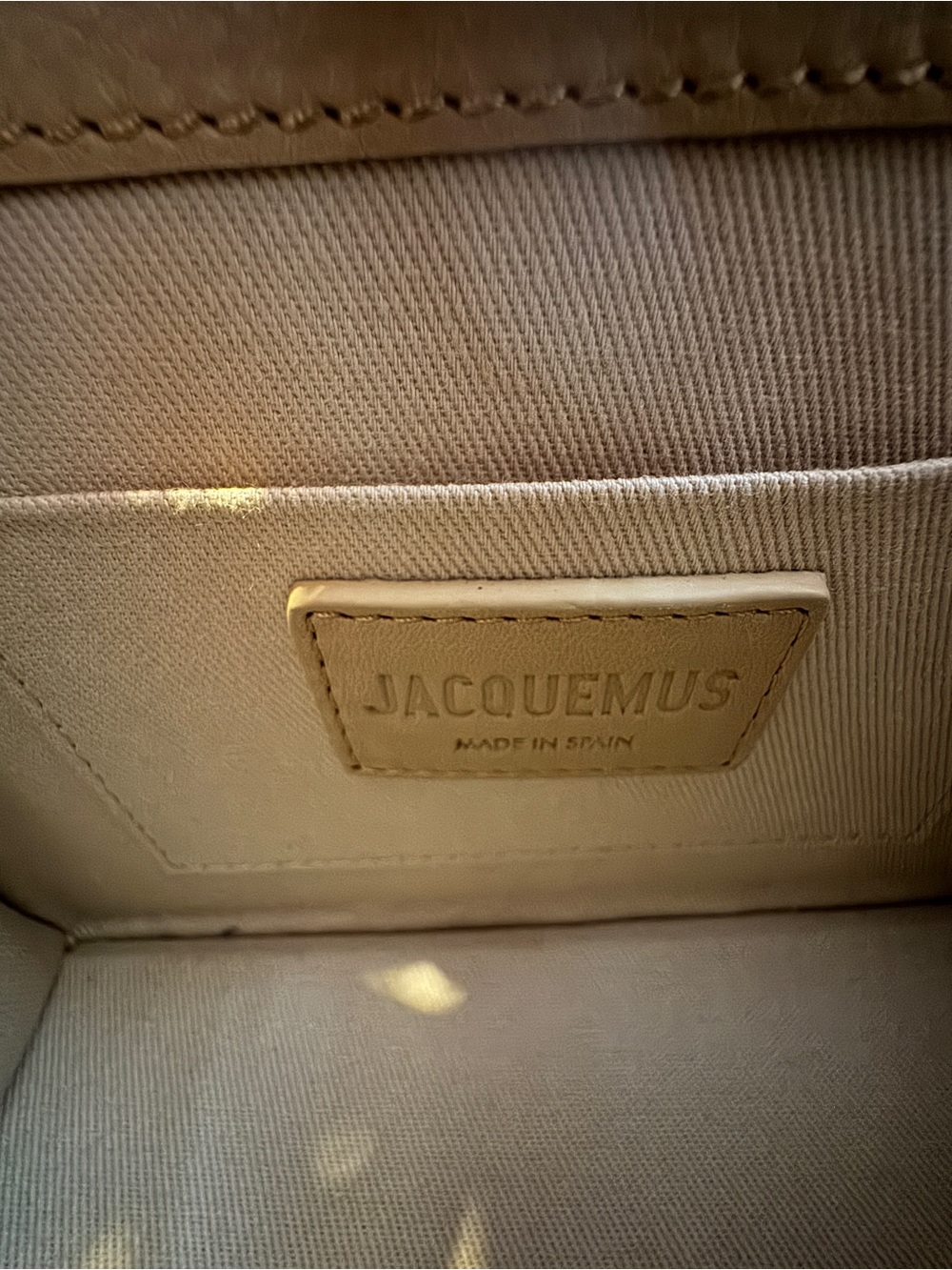 Jacquemus Beige Top-Handle Bag - Picture 6 of 9